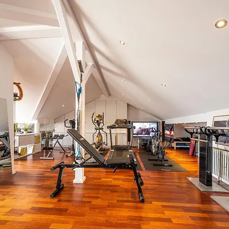 Homely In A Romantic With Sauna&gym 아파트